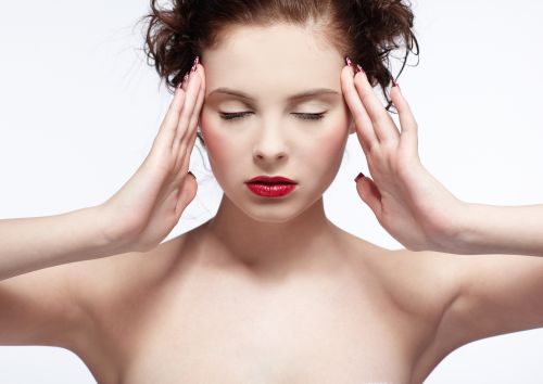 Abnehmen-durch-Hypnose Bild einer Frau, die durch Hypnose abnehmen und schlank werden möchte
