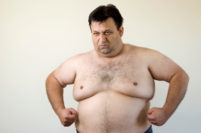 Mann mit Übergewicht